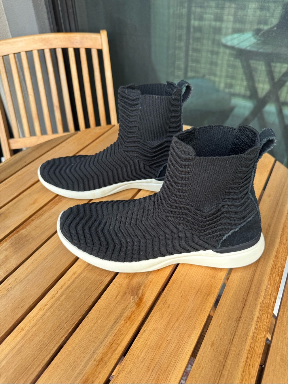 APL Techloom Chelsea - Picture 2 of 5
